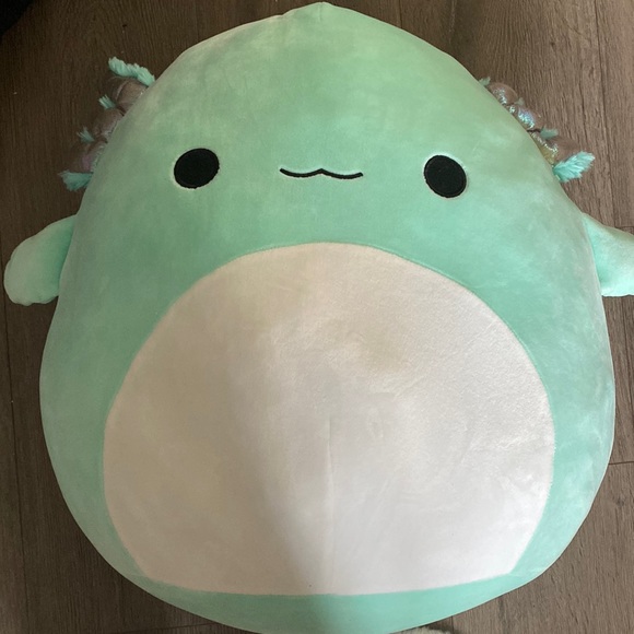 Anastasia Axolotl squishmallow!